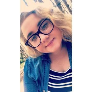 Meet your Posher, Hailey